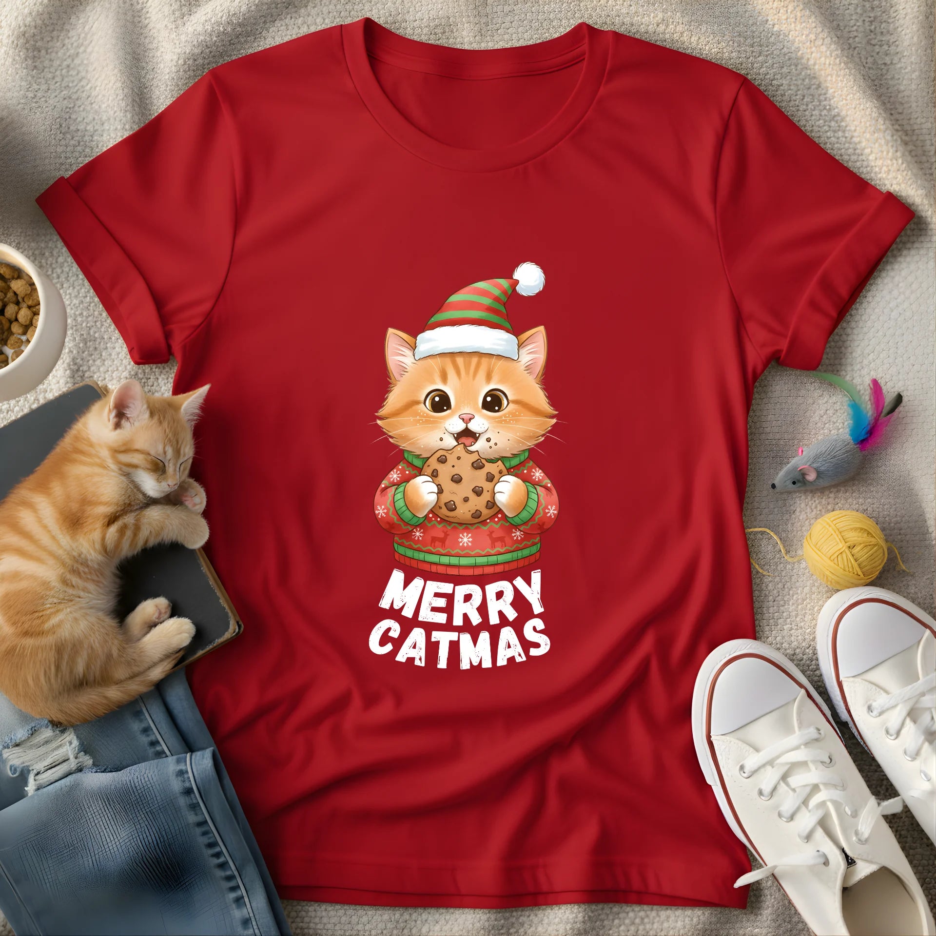 merry catmas cookie cat - Graphic Quote T-Shirt