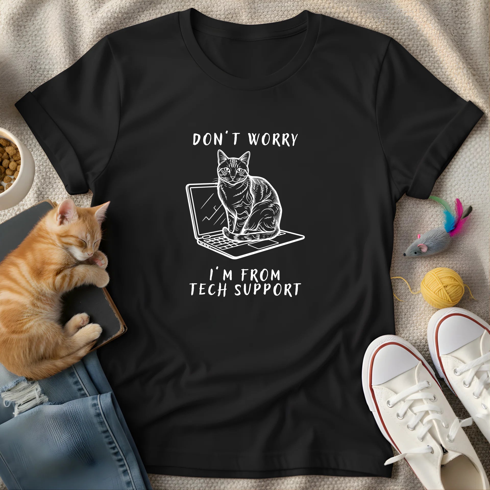 i'm from tech support - Graphic Quote T-Shirt