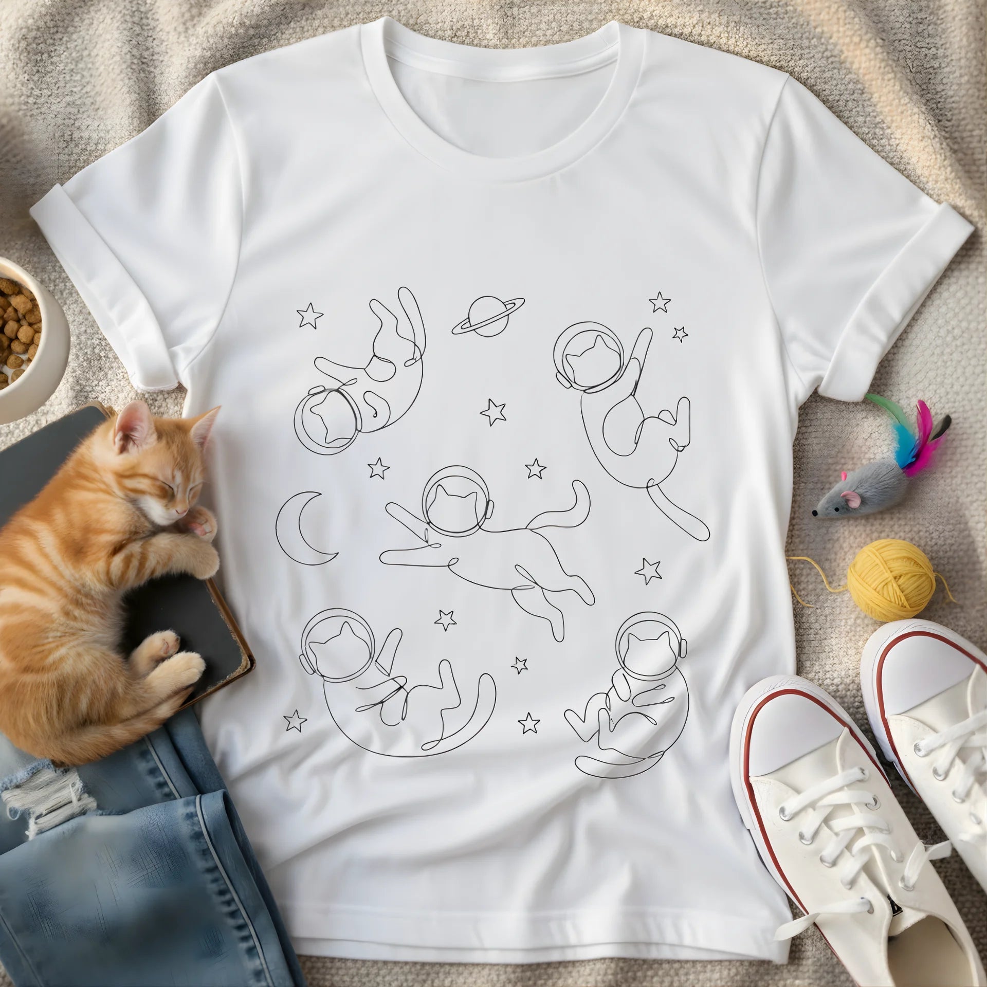 cats in space lineart - Graphic T-Shirt